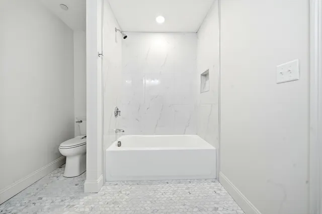 $690,000 | 50 North Payne Street, Unit 4, Quincy, MA 02169