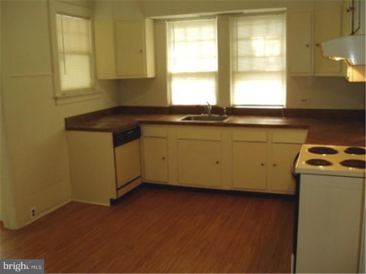 519 Crown Point Road Westville, NJ 08093 - Photo 2 of 24 Gallery Image 2