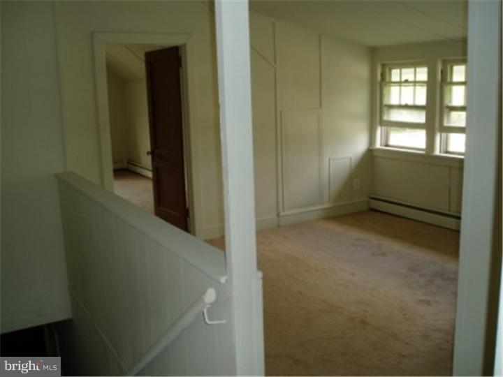519 Crown Point Road Westville, NJ 08093 - Photo 16 of 24 Gallery Image 16