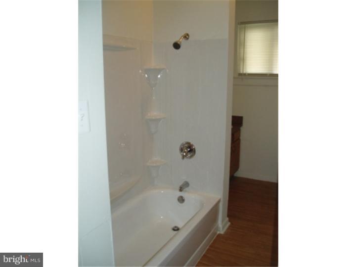 519 Crown Point Road Westville, NJ 08093 - Photo 3 of 24 Gallery Image 3