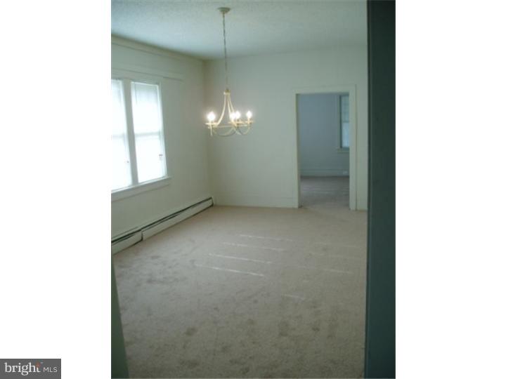 519 Crown Point Road Westville, NJ 08093 - Photo 4 of 24 Gallery Image 4