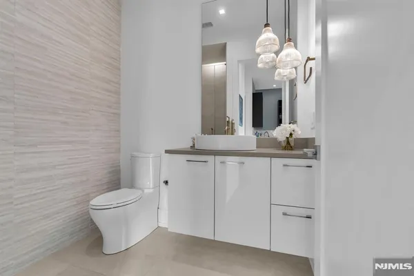 $21,000 | 200 Ocean Avenue North, Unit 8, Long Branch, NJ 07740