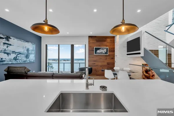 $21,000 | 200 Ocean Avenue North, Unit 8, Long Branch, NJ 07740