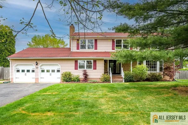$849,000 | 20 Poplar Avenue, North Brunswick, NJ 08902