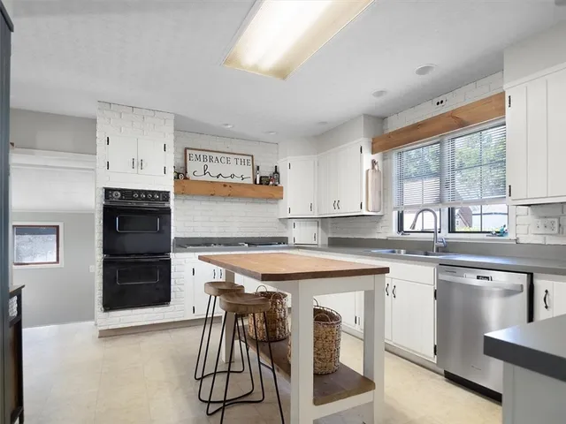 $184,900 | 426 West Miller Street, Arcadia, NY 14513