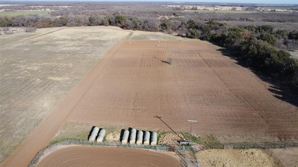 1595 Cr 131 Rising Star Tx 76471 Rising Star, TX 76471 - Photo 7 of 20 a view of a backyard of the house