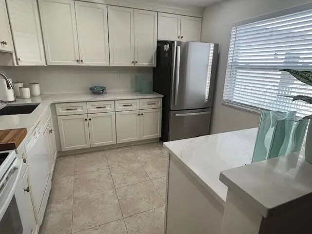 $1,500 | 27 Capri A, Unit A, Delray Beach, FL 33484