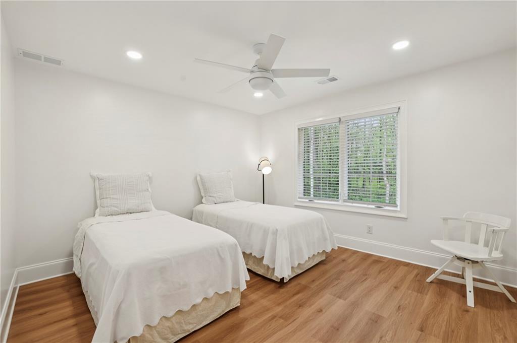 8025 River Circle Sandy Springs, GA 30350 - Photo 17 of 23