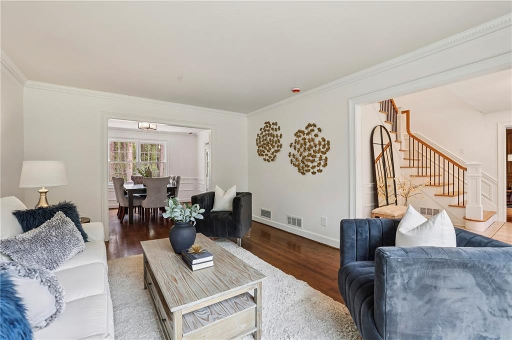 8025 River Circle Sandy Springs, GA 30350 - Photo 3 of 23