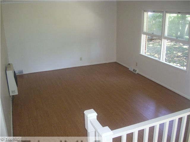 362 River Road Advance, NC 27006 - Photo 3 of 16 Living Room.
