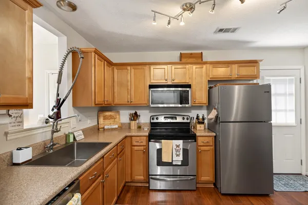 $329,900 | 546 Albion Circle, Gallatin, TN 37066