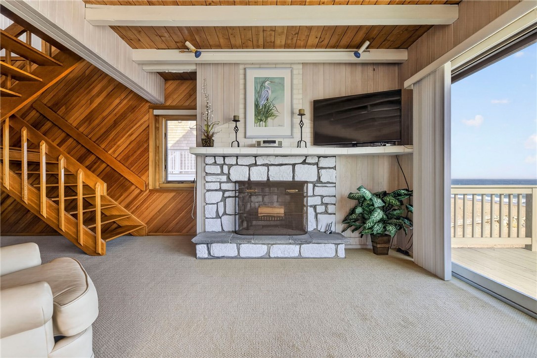 115 Atlantic Avenue Westerly, RI 02891 - Photo 14 of 44