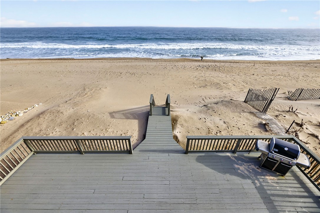 115 Atlantic Avenue Westerly, RI 02891 - Photo 34 of 44