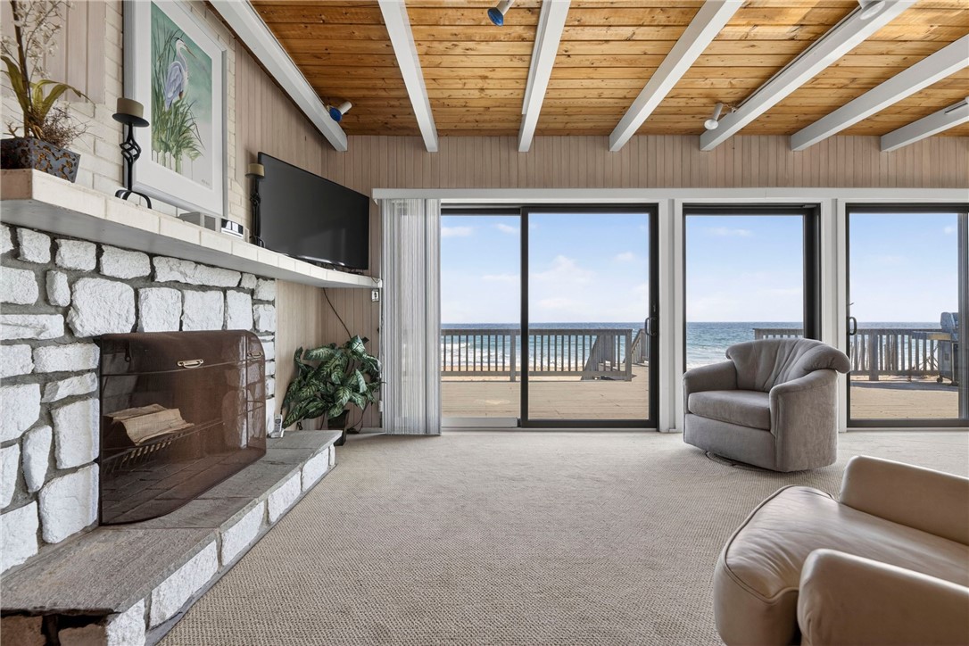 115 Atlantic Avenue Westerly, RI 02891 - Photo 9 of 44