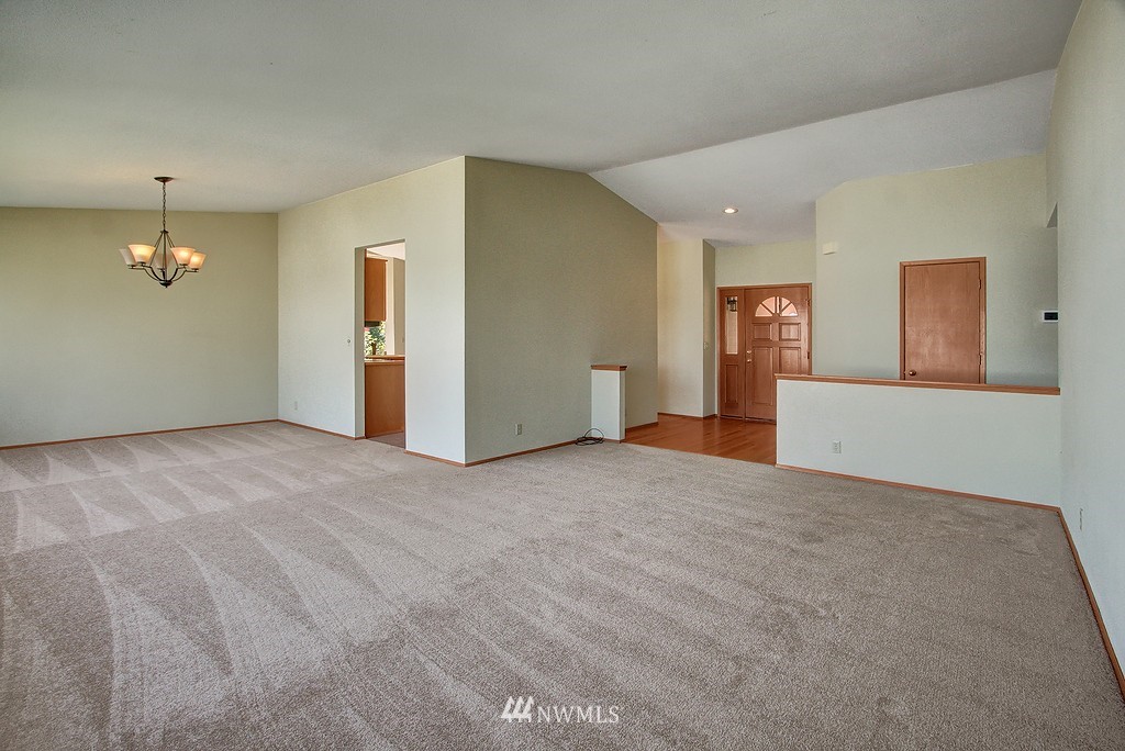 8248 East Caraway Road Manchester, WA 98366 - Photo 14 of 20 Gallery Image 14