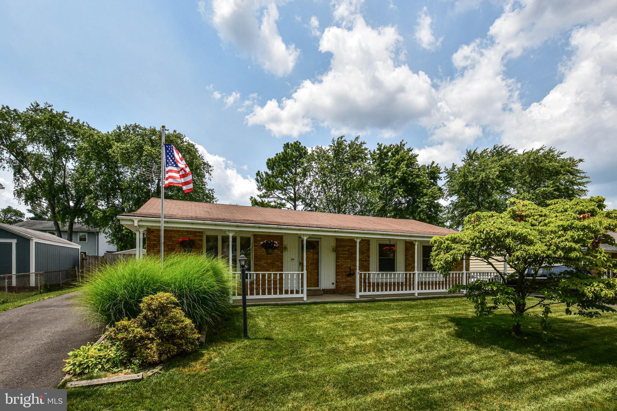 301 South Kennedy Road Sterling, VA 20164 - Photo 1 of 36 Gallery Image 1