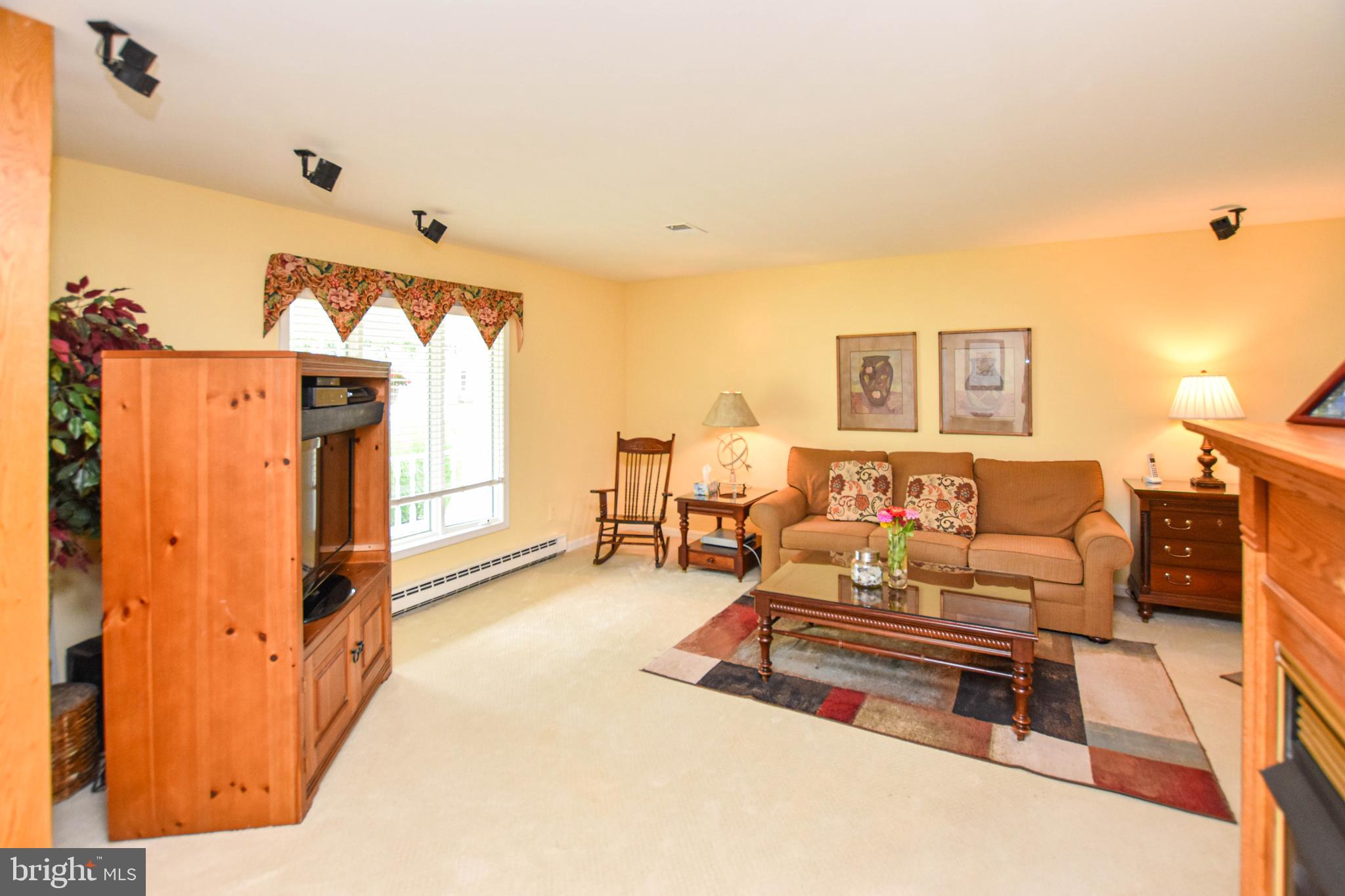301 South Kennedy Road Sterling, VA 20164 - Photo 15 of 36 Gallery Image 15