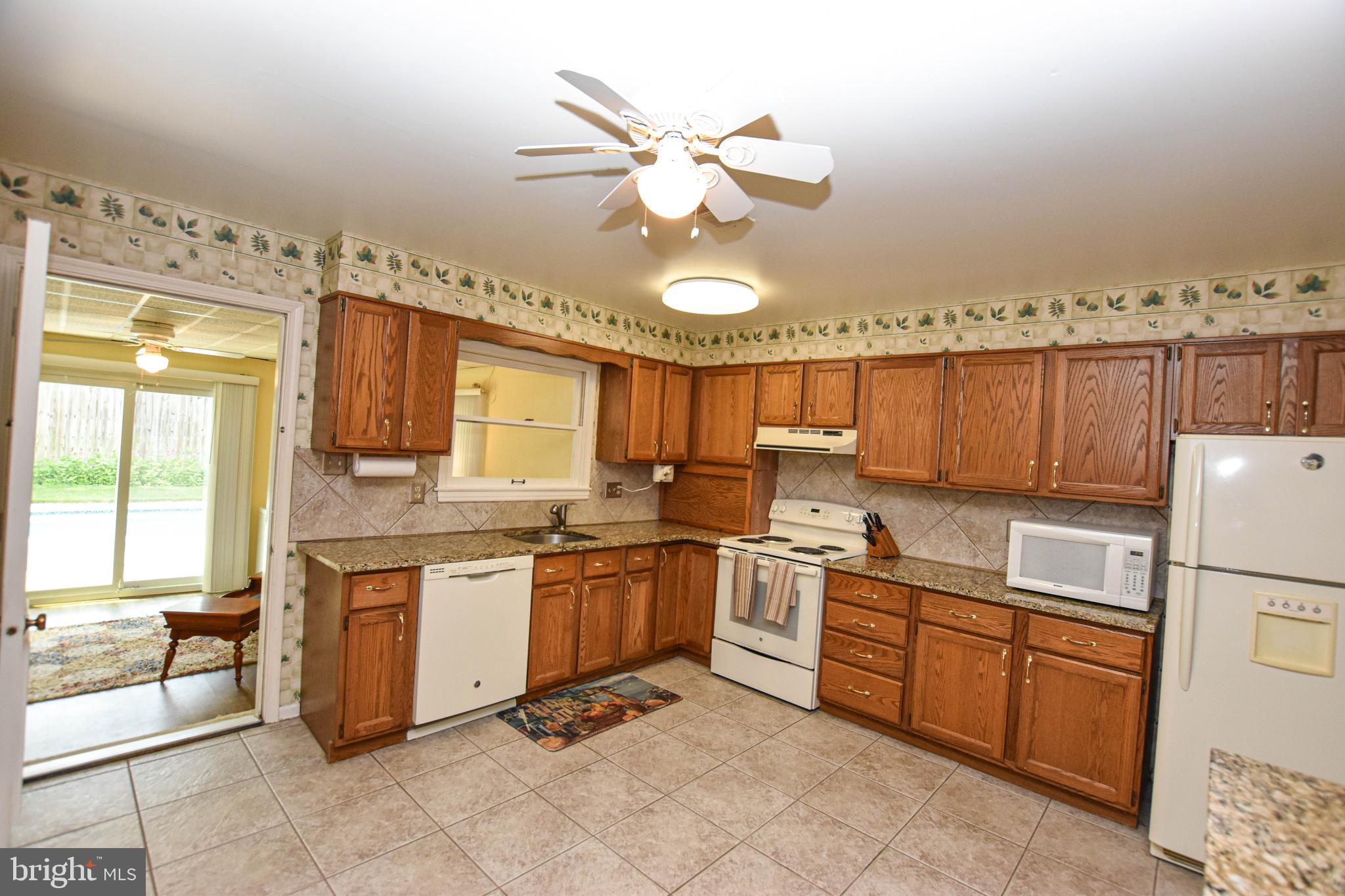 301 South Kennedy Road Sterling, VA 20164 - Photo 20 of 36 Gallery Image 20