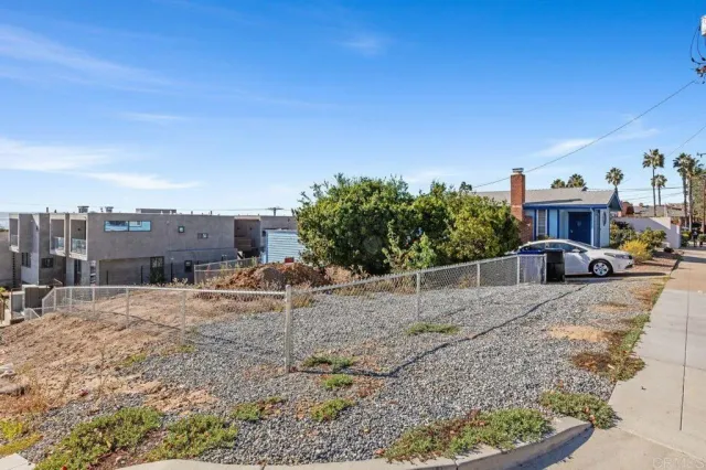 $2,000,000 | 2816 Columbia Street, San Diego, CA 92103