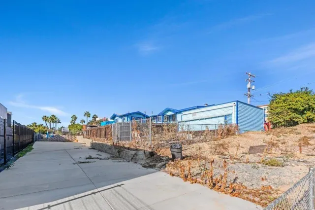 $2,000,000 | 2816 Columbia Street, San Diego, CA 92103