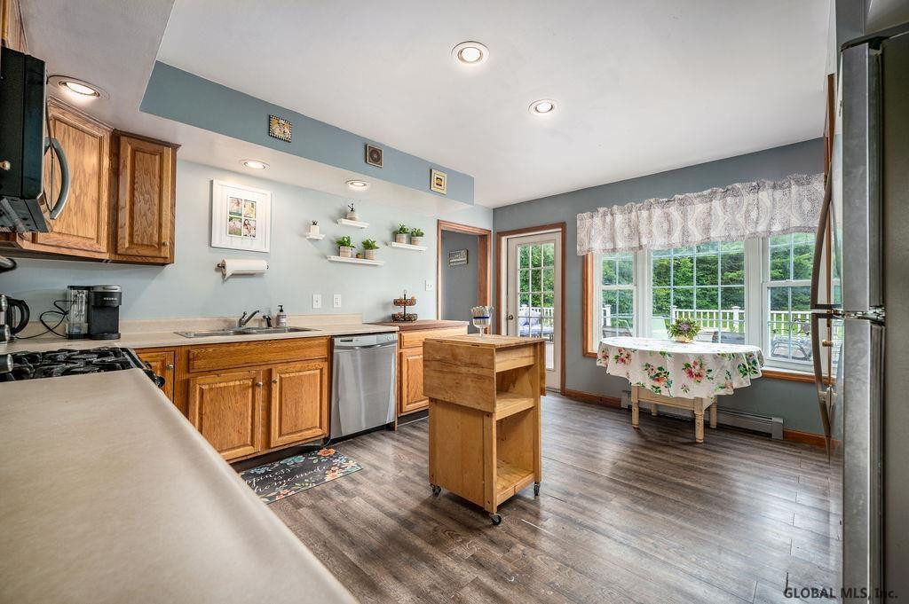 305 Lepper Road Perth, NY 12070 - Photo 8 of 49 Photo 8