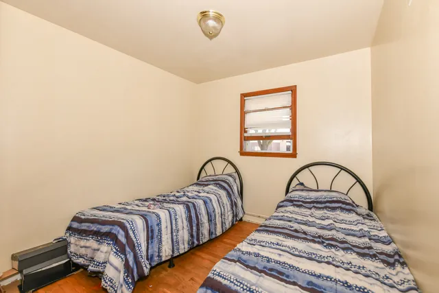 $194,900 | 8638 West Lynx Avenue, Milwaukee, WI 53225