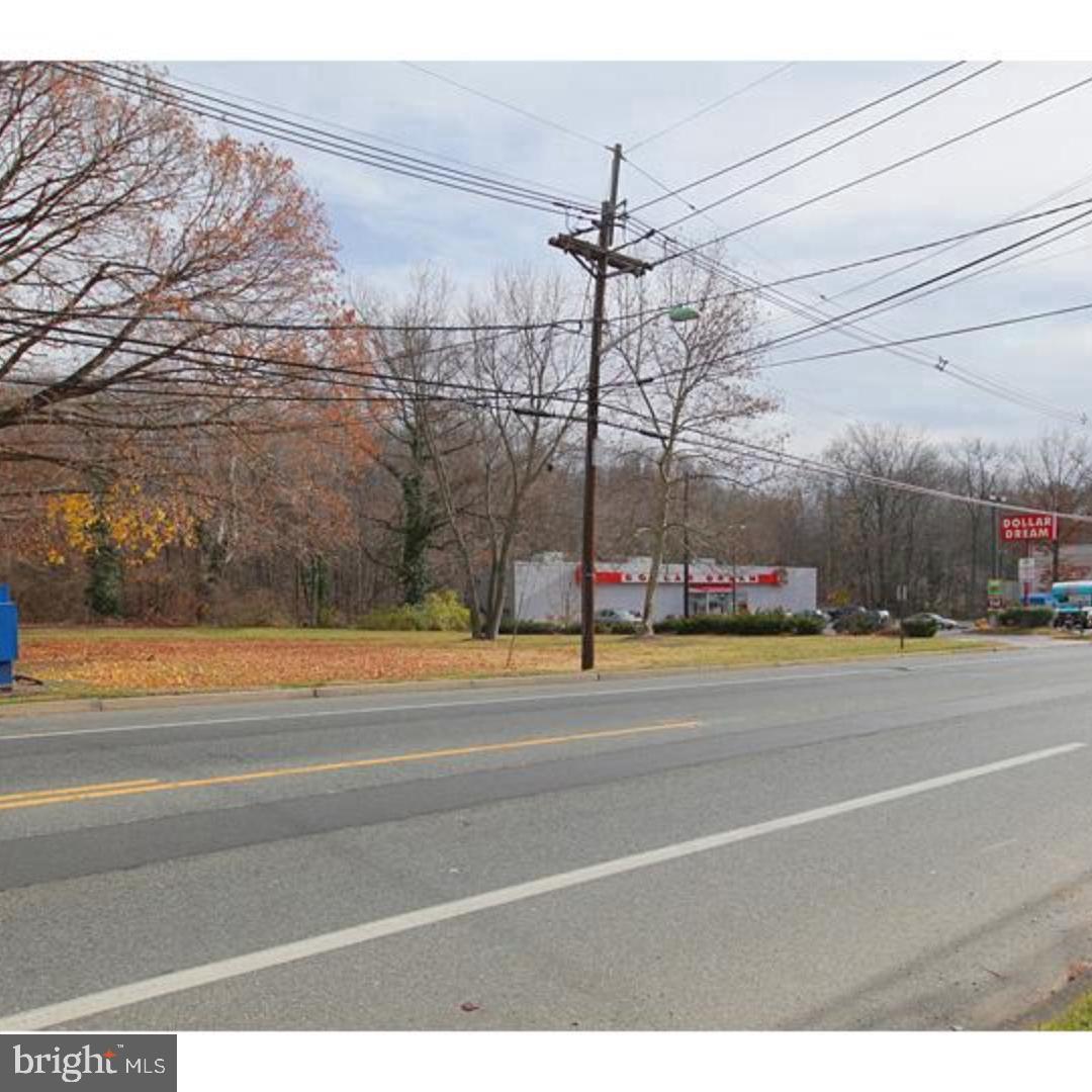 504 Glassboro Road Woodbury Heights, NJ 08097 - Photo 2 of 4 a view of a city street