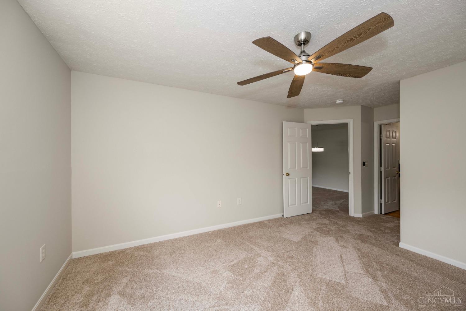7380 Ridgepoint Drive, Unit 3 Cincinnati, OH 45230 - Photo 21 of 42 Gallery Image 21