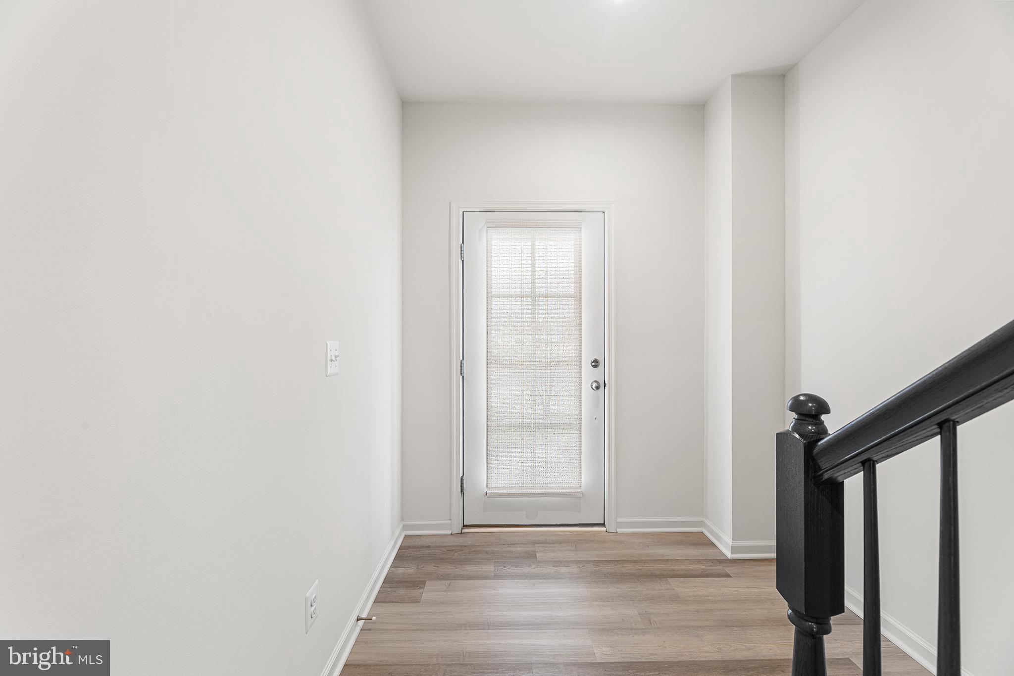 520 Marshy Cove, Unit 163 Cambridge, MD 21613 - Photo 7 of 42 a view of a hallway
