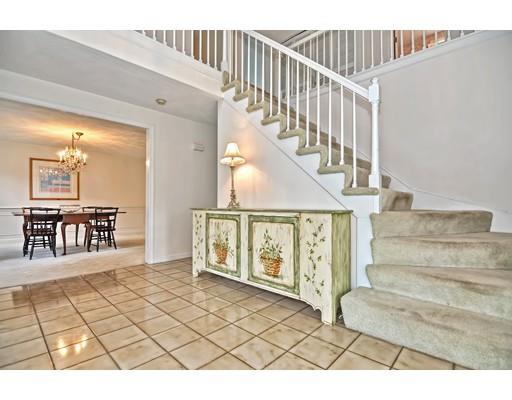 18 Whichita Road Medfield, MA 02052 - Photo 15 of 29 Gallery Image 15