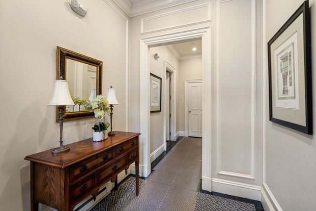 $3,200,000 | 321 Dartmouth Street, Unit 1, Boston, MA 02116