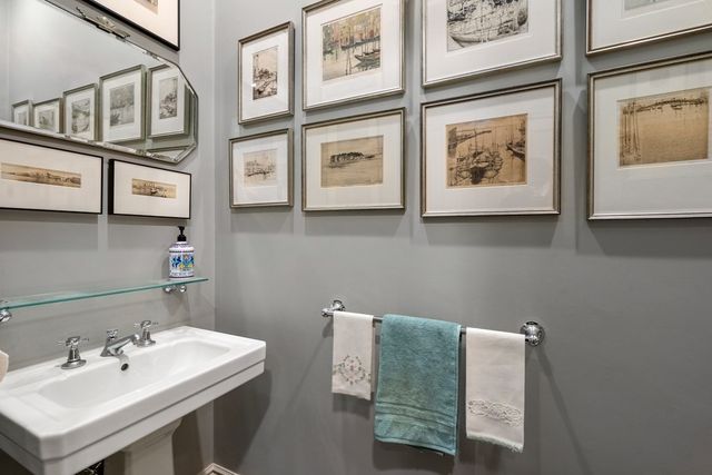 $3,200,000 | 321 Dartmouth Street, Unit 1, Boston, MA 02116