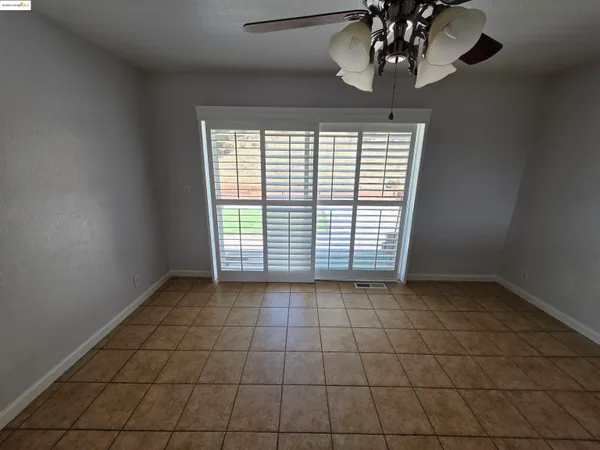 $639,999 | 136 Evergreen Way, Vallejo, CA 94591