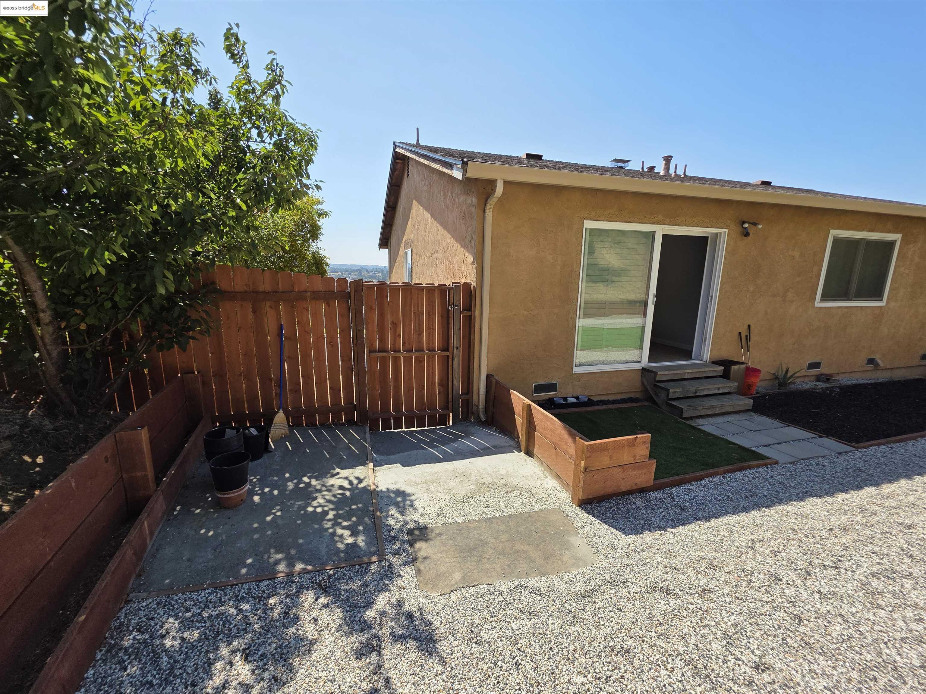 136 Evergreen Way Vallejo, CA 94591 - Photo 31 of 51 a front view of a house with garden
