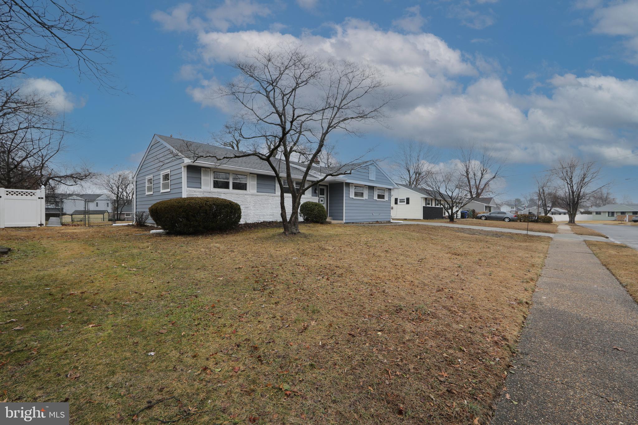 1108 Laurel Road Beverly, NJ 08010 - Photo 1 of 40