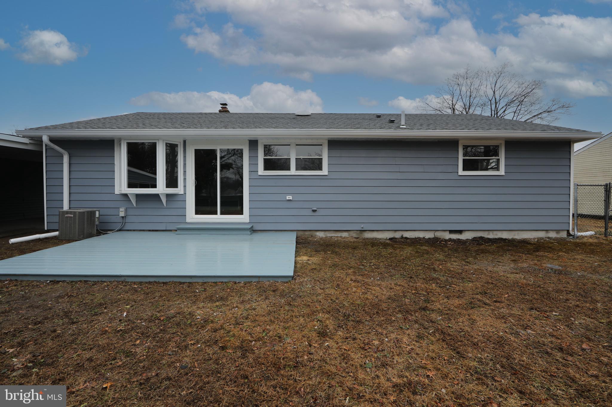 1108 Laurel Road Beverly, NJ 08010 - Photo 11 of 40