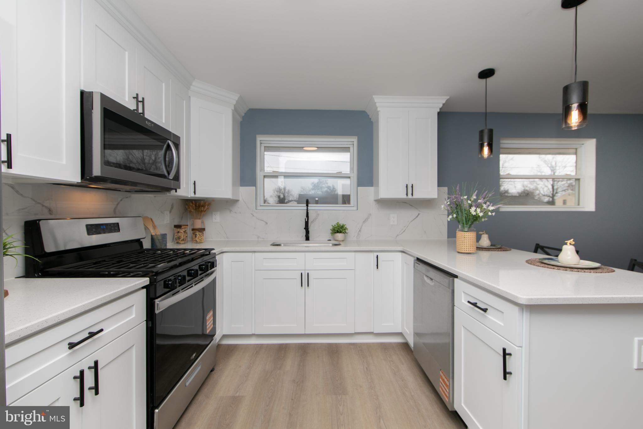1108 Laurel Road Beverly, NJ 08010 - Photo 17 of 40