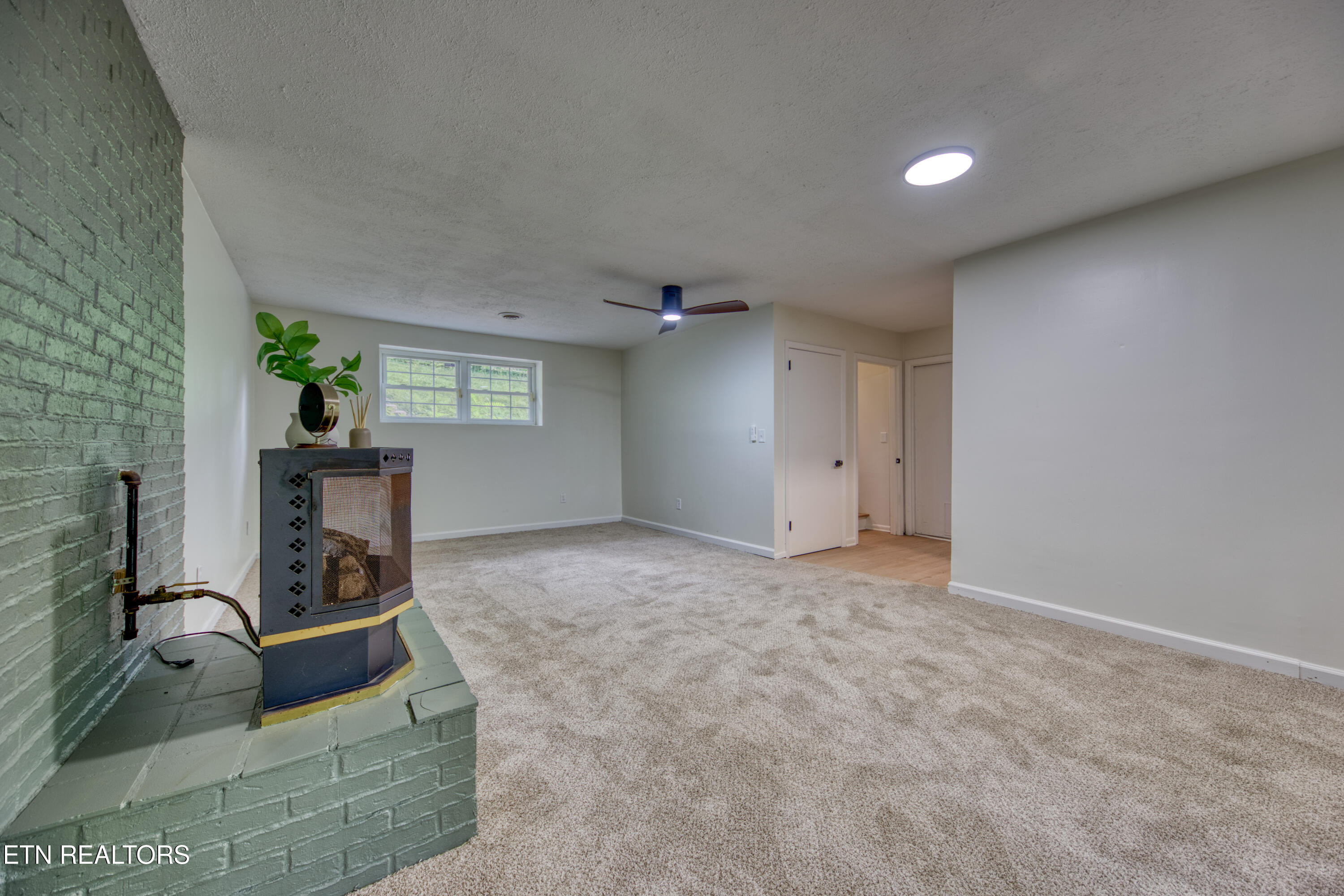 355 Walnut Valley Road Clinton, TN 37716 - Photo 15 of 24 0H3A7343_15