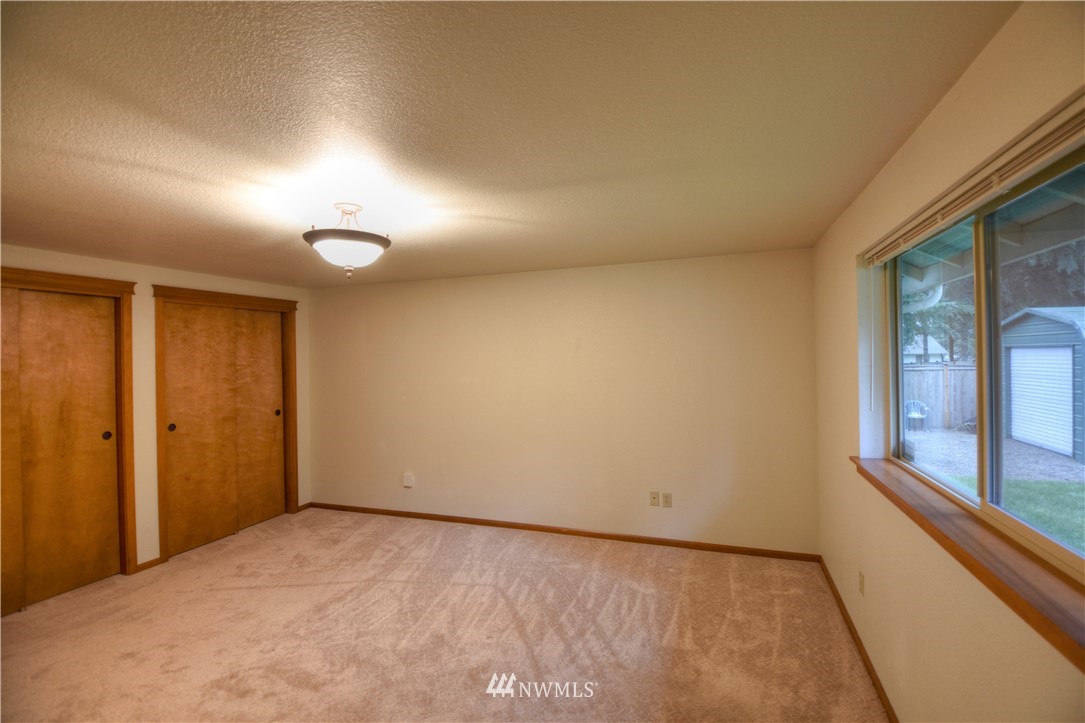 6108 189th Loop Southwest Rochester, WA 98579 - Photo 16 of 24