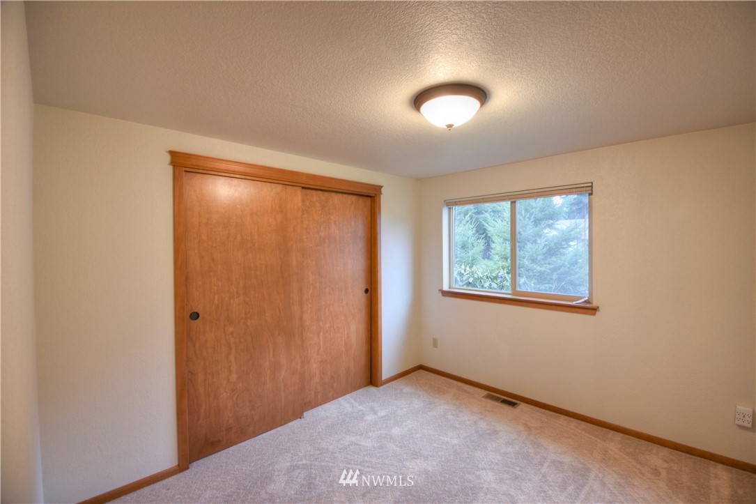 6108 189th Loop Southwest Rochester, WA 98579 - Photo 19 of 24