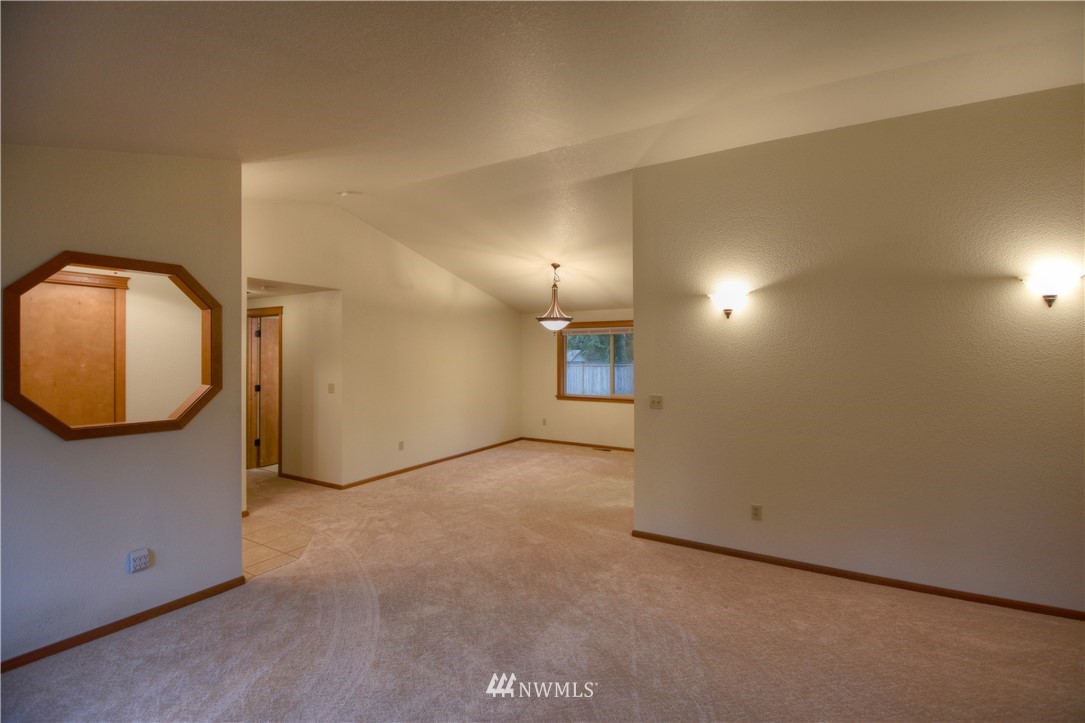 6108 189th Loop Southwest Rochester, WA 98579 - Photo 6 of 24