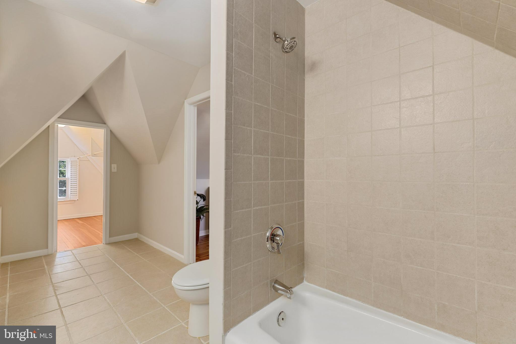 1406 North Glebe Road Arlington, VA 22207 - Photo 27 of 38