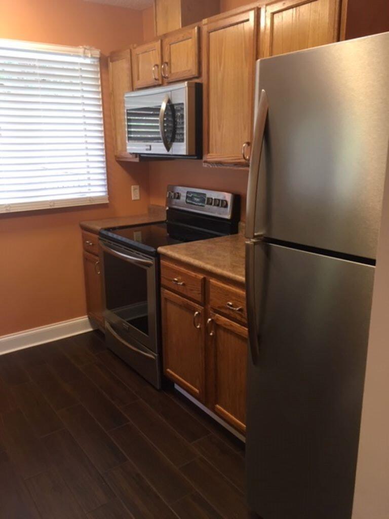 184 Quail Run, Unit 184 Bristol, VA 24201 - Photo 9 of 24 IMG_0739