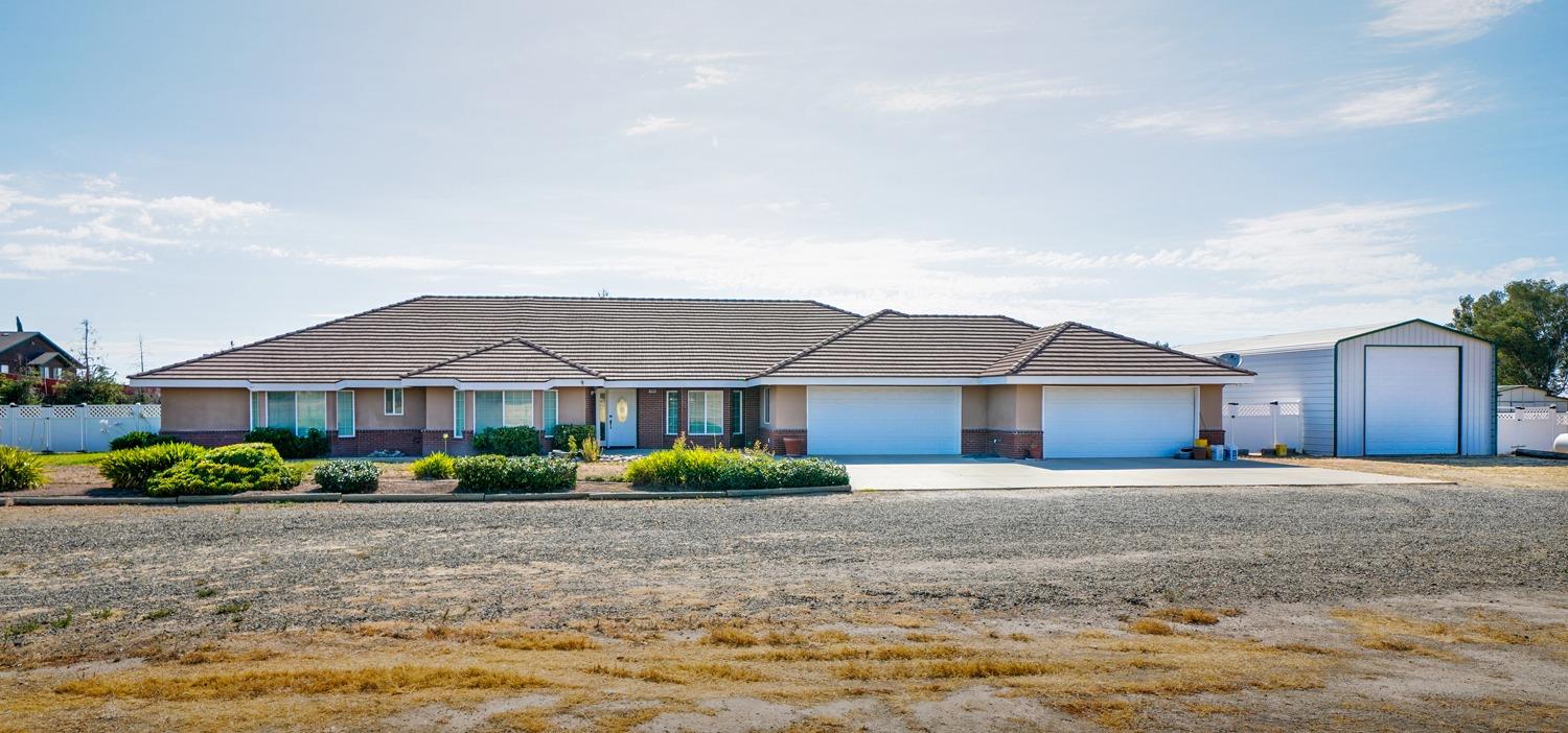 15606 Mark Road Madera, CA 93636 - Photo 1 of 51 Gallery Image 1