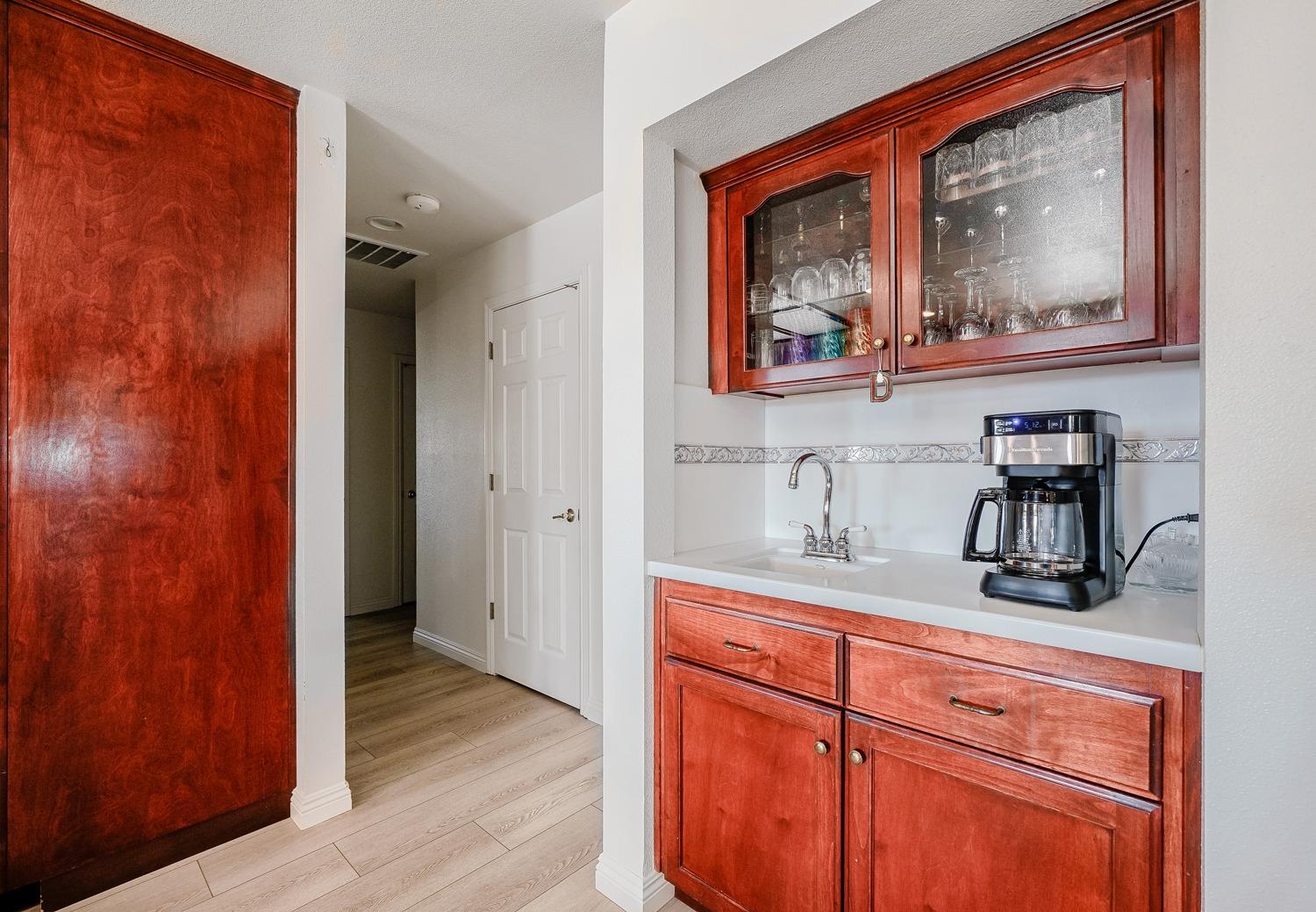 15606 Mark Road Madera, CA 93636 - Photo 12 of 51 Gallery Image 12