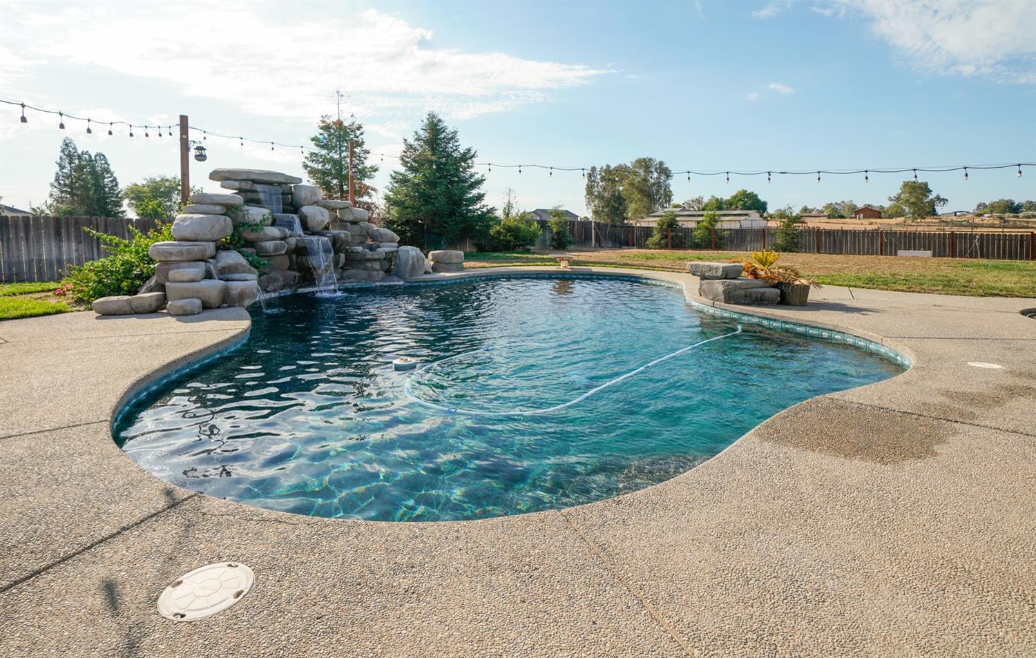 15606 Mark Road Madera, CA 93636 - Photo 3 of 51 Gallery Image 3