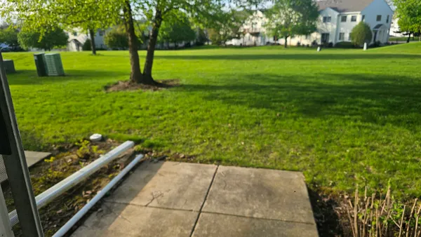 $2,200 | 1514 Meadowsedge Lane, Carpentersville, IL 60110