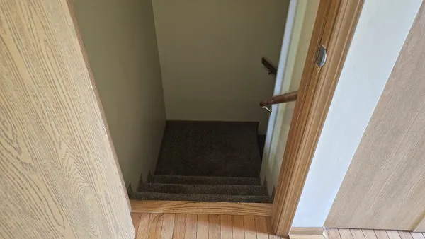 $2,200 | 1514 Meadowsedge Lane, Carpentersville, IL 60110