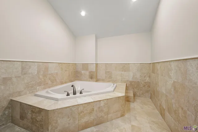 $615,000 | 6947 Government Street, Baton Rouge, LA 70806