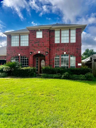$2,400 | 4011 Alexis Circle, Houston, TX 77014